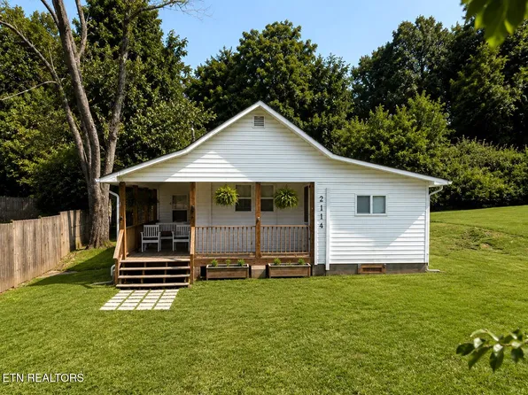 2114 Lincoln St, Knoxville, TN 37920