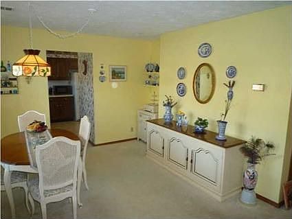 3rd image of 5521 Jackson Ct