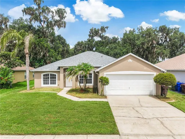 2106 THE OAKS BOULEVARD, KISSIMMEE, FL 34746