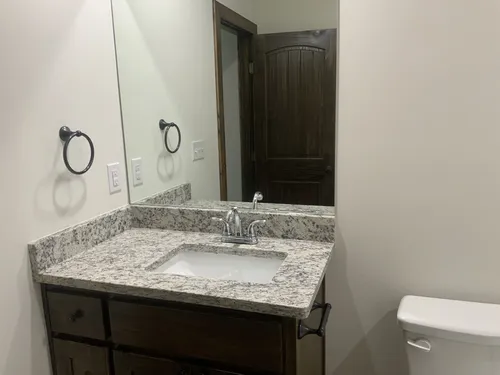 111 Sophia St Photo 1