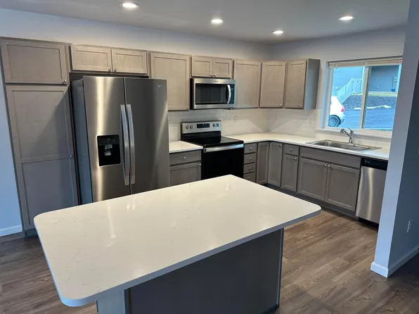 7423 Saddlebrook Loop #1, Yakima, WA 98908
