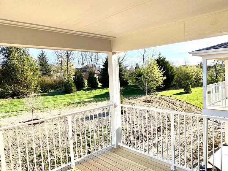 154 Old Pond Rd — Photo 15
