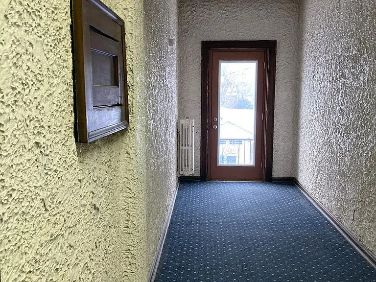 Flats at West End — Photo 15