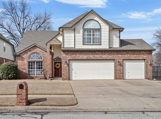 200 S Firewood Ave, Broken Arrow, OK 74012