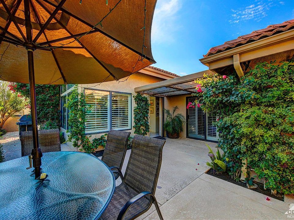 2nd image of 1 Paume Ln