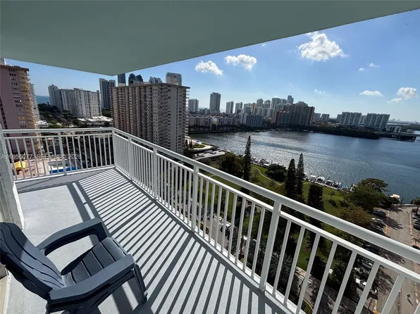 301 174th St APT 1912, Sunny Isles Beach, FL 33160