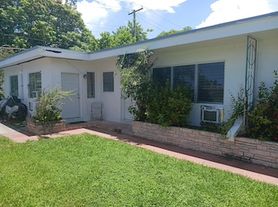 750 83rd St, Miami Beach, FL