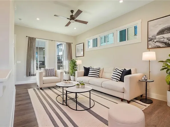1074 Crest Cir SE, Atlanta, GA 30312