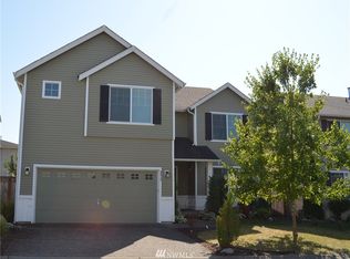 9512 185th St E, Puyallup, WA