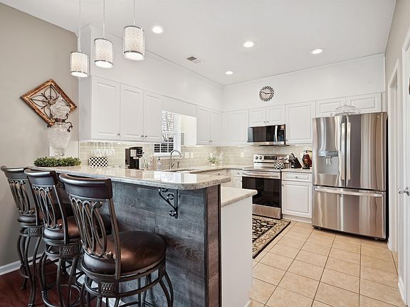 5th image of 417 Pennington Loop