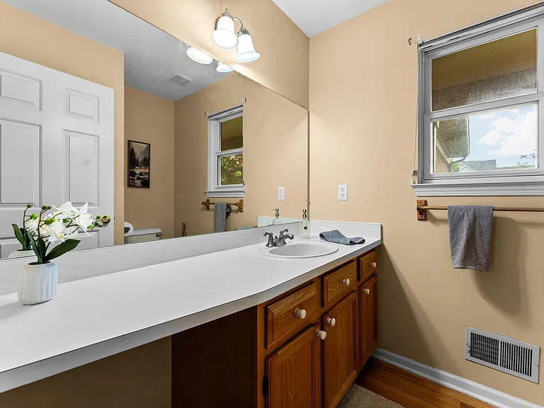 4141 Crystal Creek Dr — Photo 20