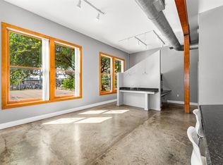 2502 Live Oak St APT 111, Dallas, TX 75204