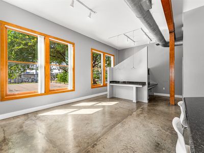 2502 Live Oak St APT 111, Dallas, TX, 75204