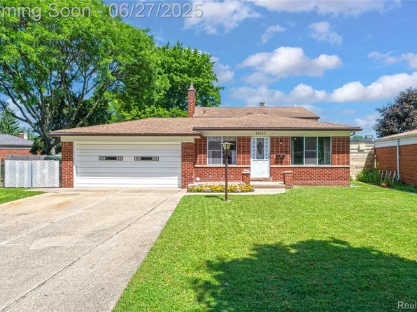 15117 Adams Ave, Warren, MI 48088