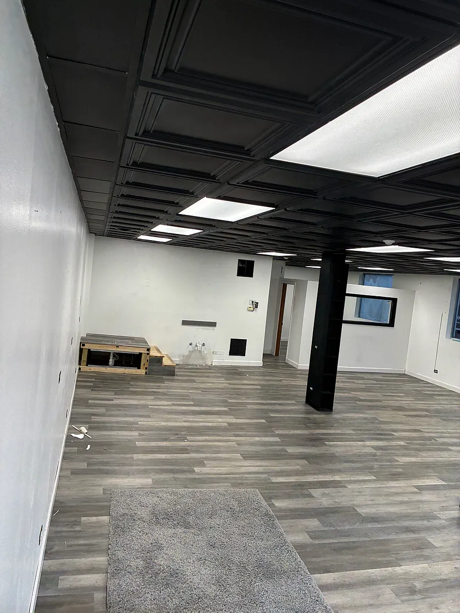 Building Photo - 110 S Cass Ave
