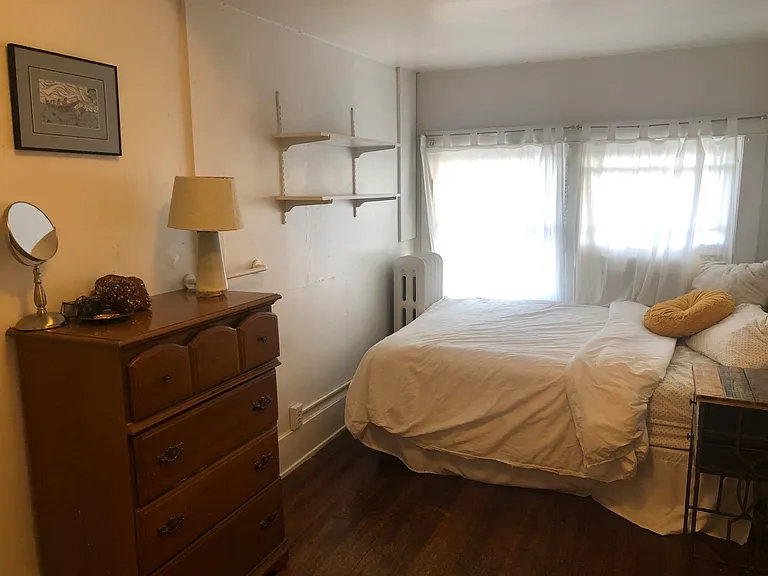 210 Delaware Ave #5 — Photo 6