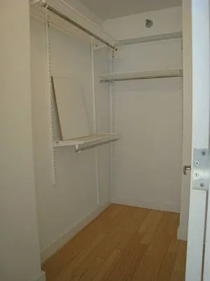 Sold by Manhattan Best Realty, Inc. | media 13