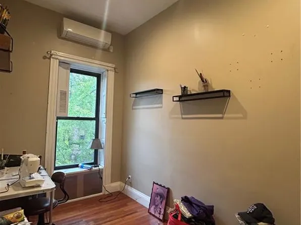 (undisclosed Address), Brooklyn, NY 11221