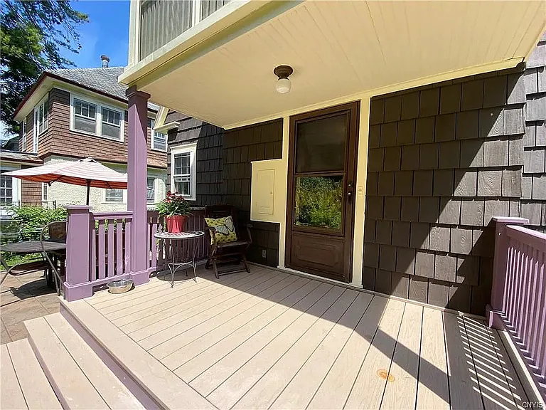 238 Greenwood Pl — Photo 11