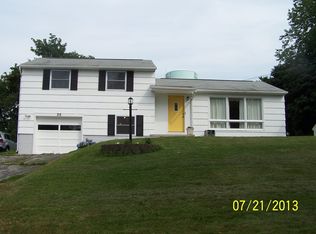 30 Brae Rd, Spencerport, NY 14559