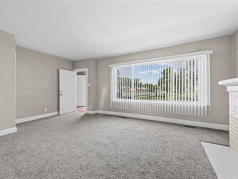 3825 Waverly St #1 — Photo 1
