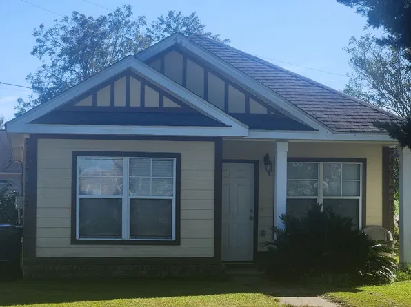 18016 Krchak Ln, Robertsdale, AL 36567