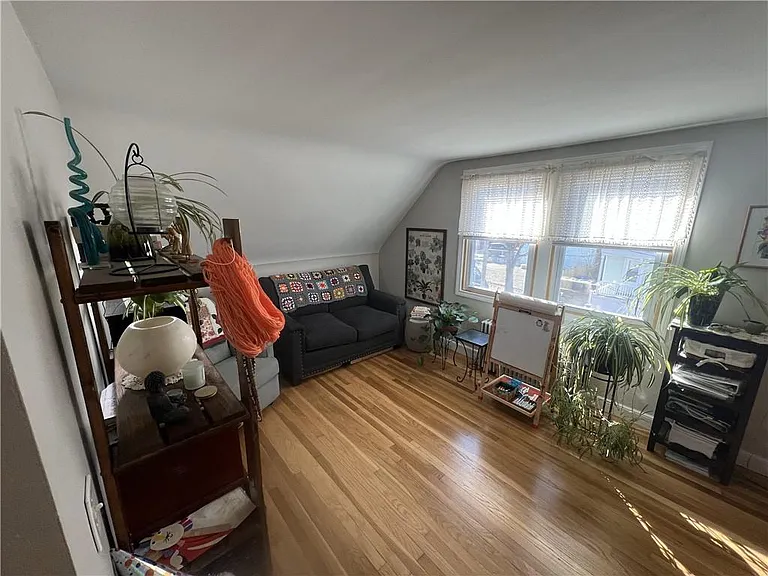 19 Joy St #2 — Photo 6