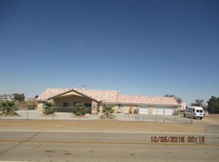9512 Mesquite St, Phelan, CA 92371
