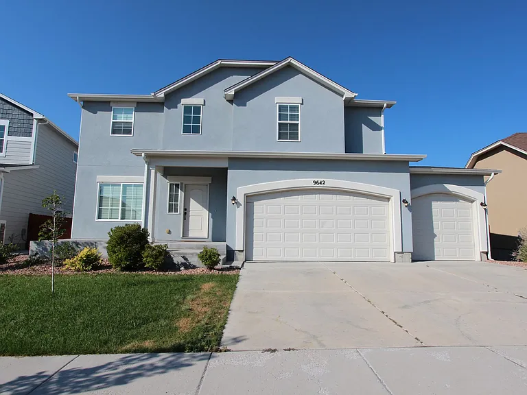 9642 Fairway Glen Dr — Photo 1