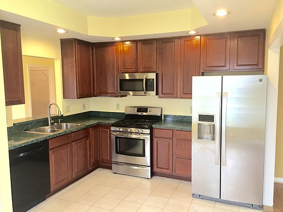 4th image of 7001 Indian Spring Ln #7001