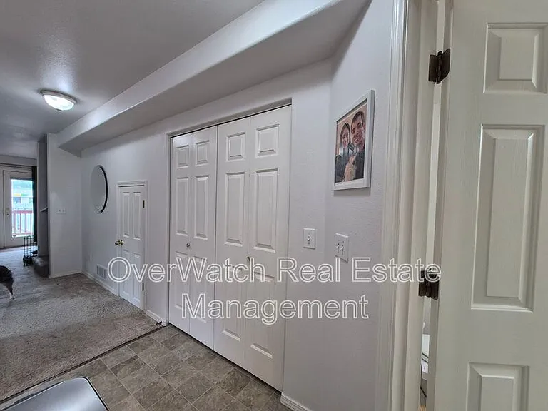 3926 Lakehurst Cir #1 — Photo 10