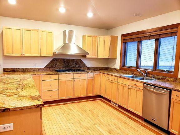 2nd image of 3385 Granger Ave S APT 23