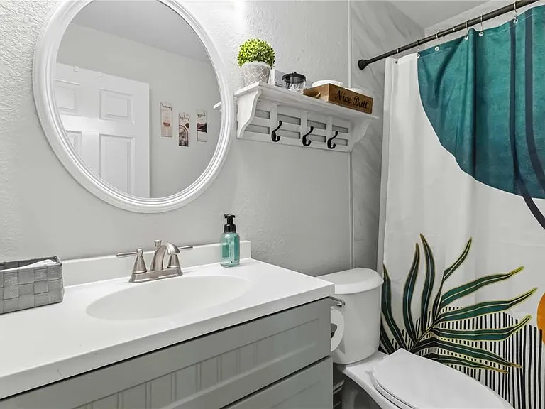10327 Parkcrest Dr — Photo 10