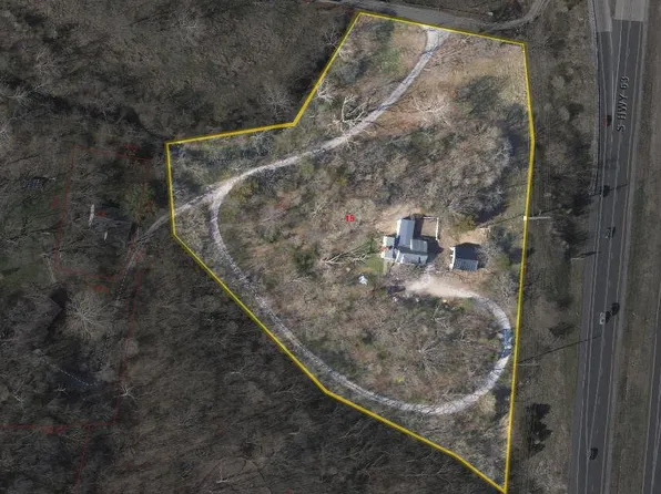 2900 Green Valley Dr, Columbia, MO 65201