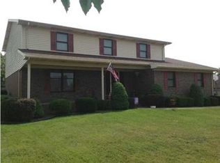 8515 Edinborough Rd, Evansville, IN 47725