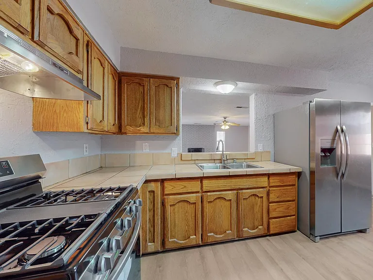 2551 Aspen Ave NW #B — Photo 7