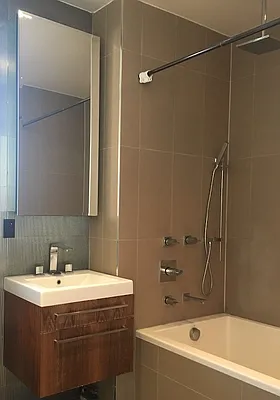 Rented by Oxford Property Group | media 11