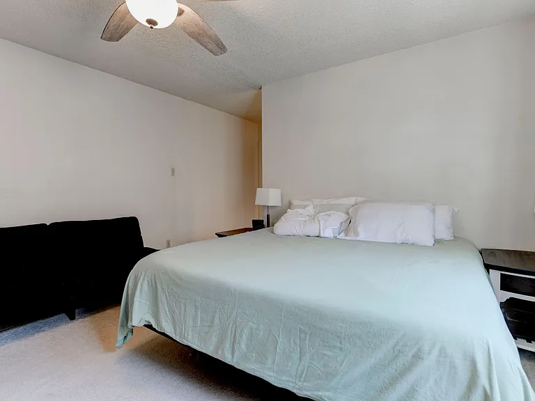 303 Manning Dr — Photo 13