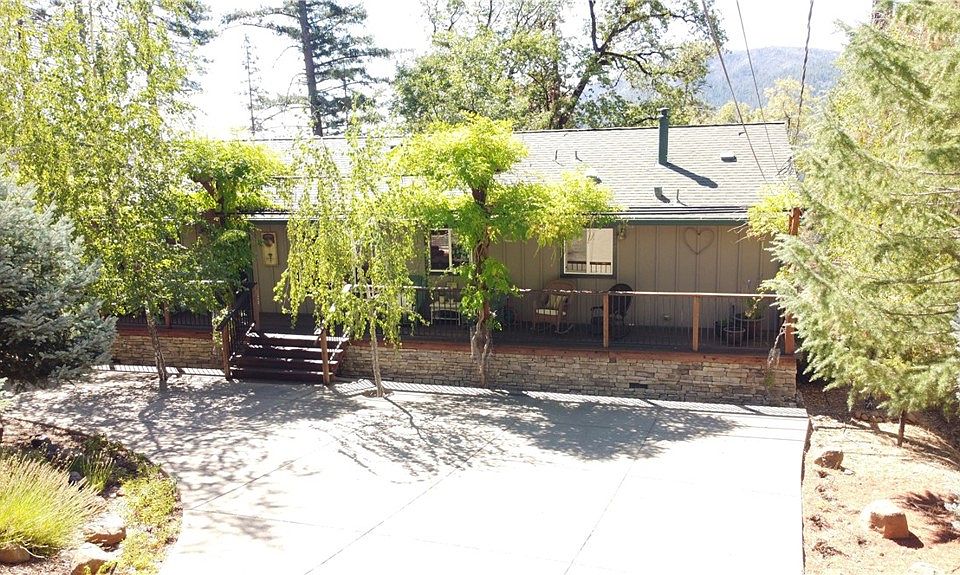 1st image of 9437 Fox Dr