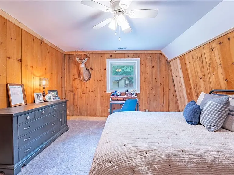 465 Waters Edge Dr — Photo 16