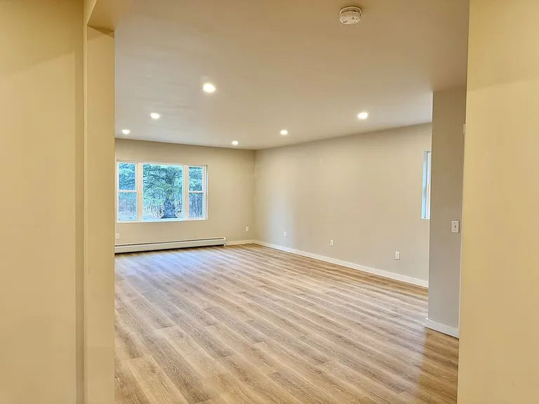 954 Howrigan Rd #1-E — Photo 13