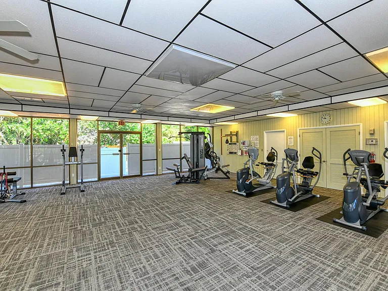 4320 Falmouth Dr #105 — Photo 38