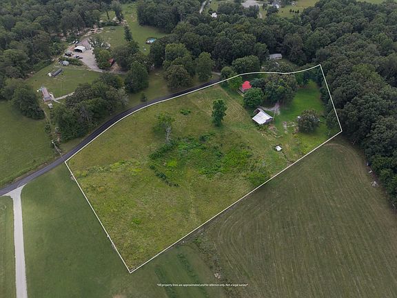 4th image of 373 Hatch Rd