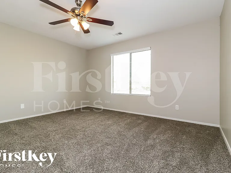 25193 W Cranston Pl — Photo 9