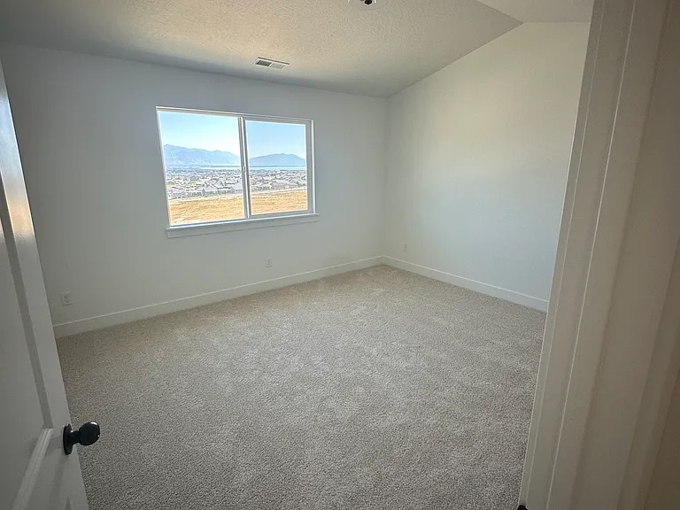 2776 N Blue Dawn Ln — Photo 6