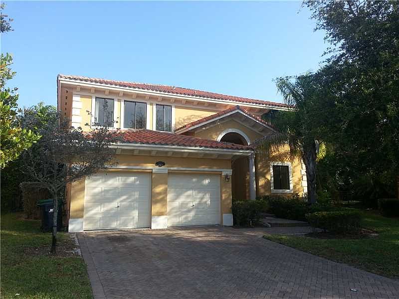 1st image of 7626 SW 188th Ln