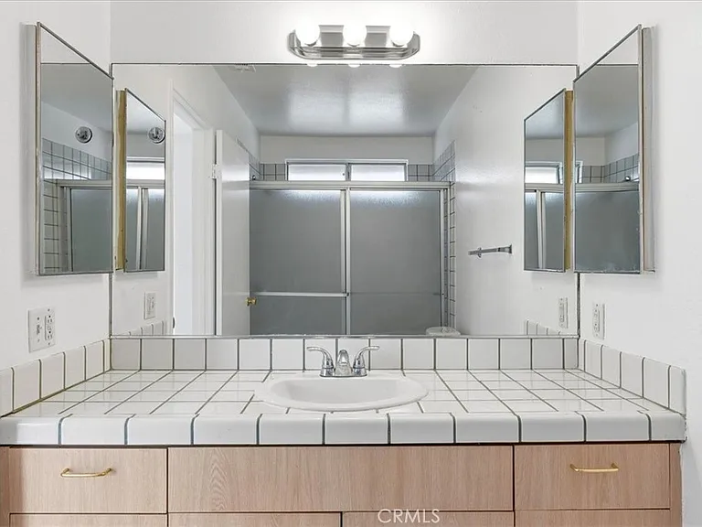 66144 Avenida Cadena — Photo 15
