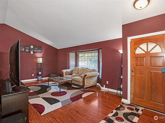 2nd image of 9510 175th Street Ct E