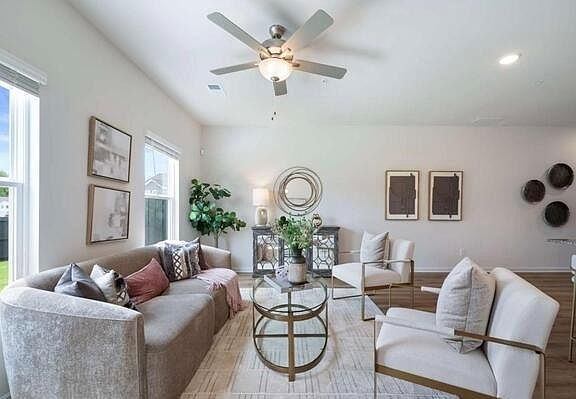 5th image of 1378 Riverstone Rd