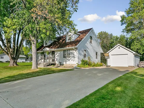 1535 9th Ave NE, Owatonna, MN 55060